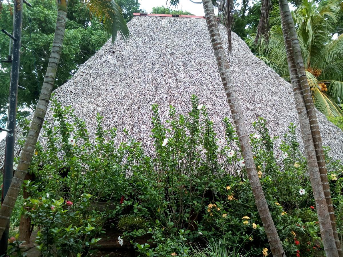 Eco-Lodge El Porvenir. Santa Cruz Exterior photo